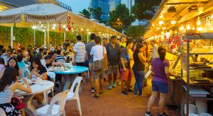 Food Court in Singapur (F: bigstock / joyfull)